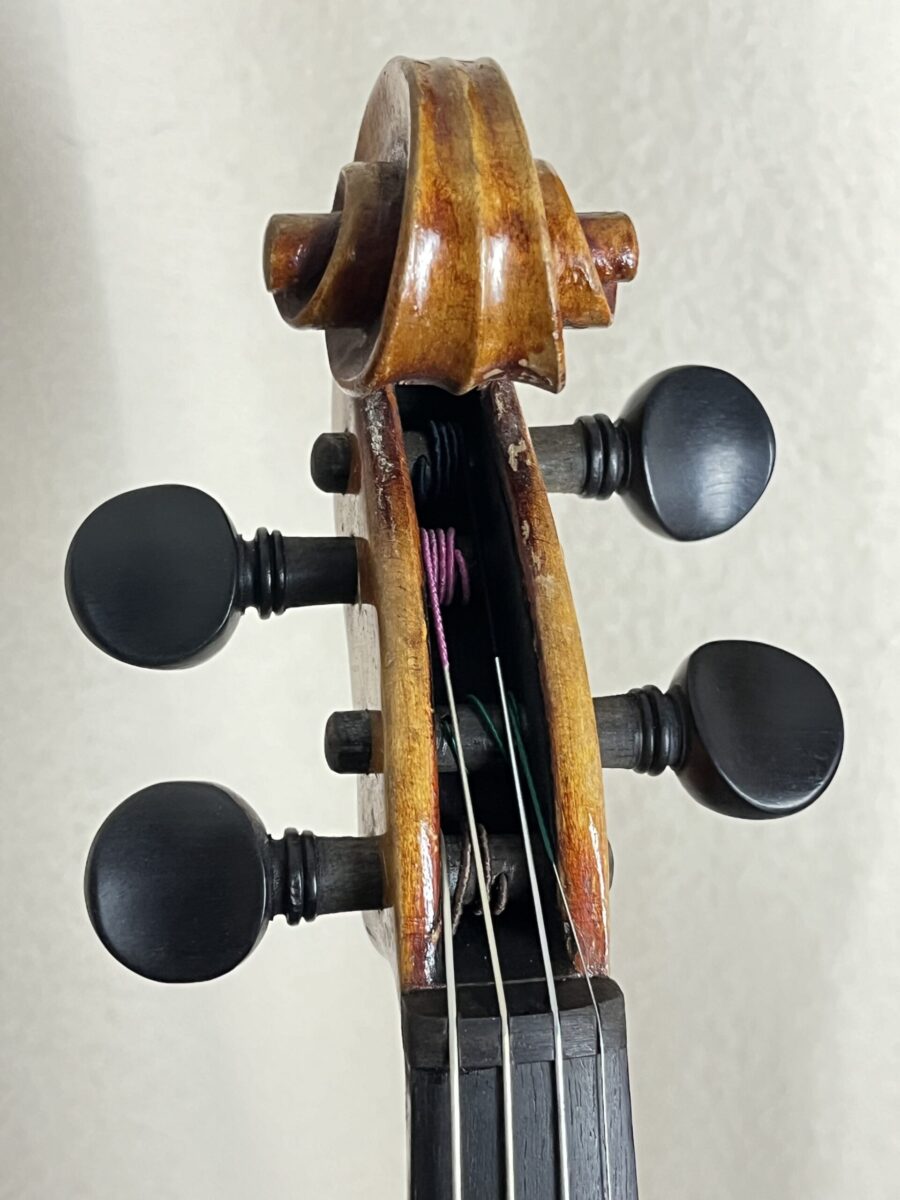 Violin s-2184 scroll