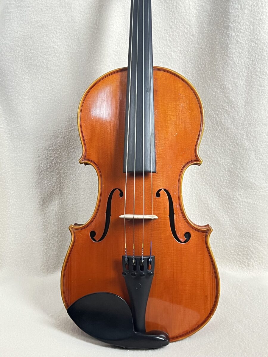 Violin s-3364 front