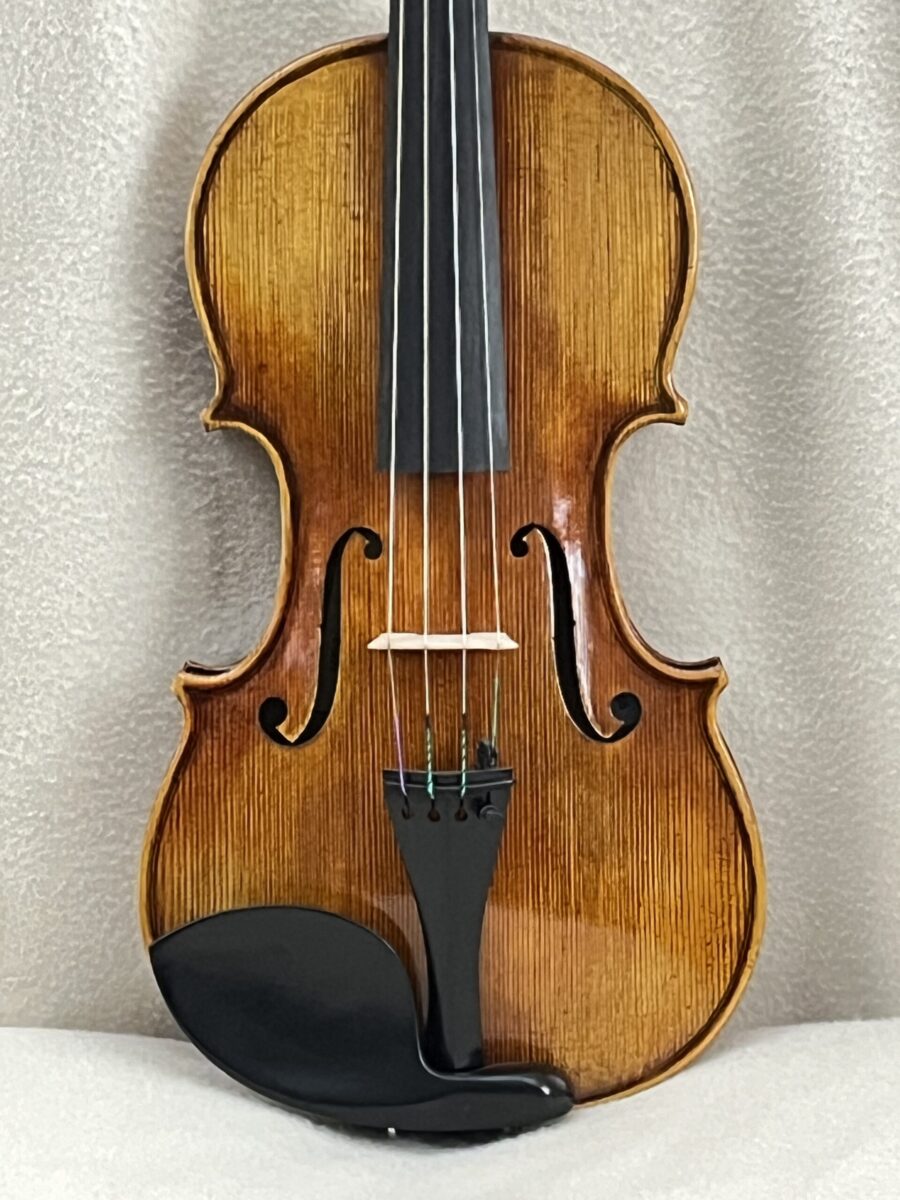 Violin s-3755 front