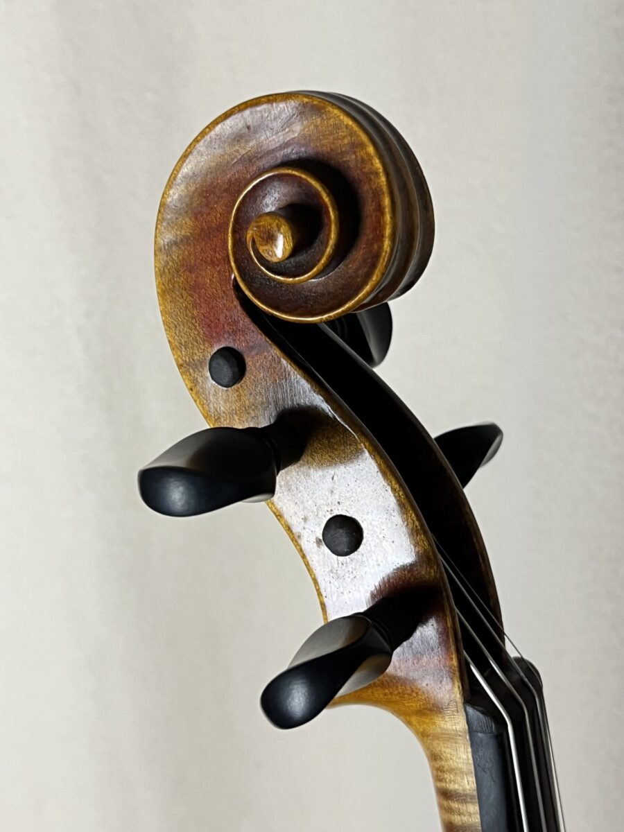 Violin C-0027 scroll