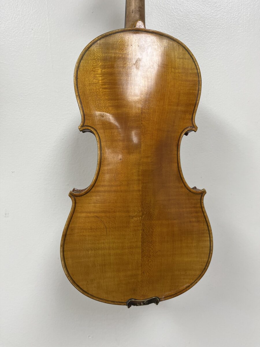 Violin s-3560 back