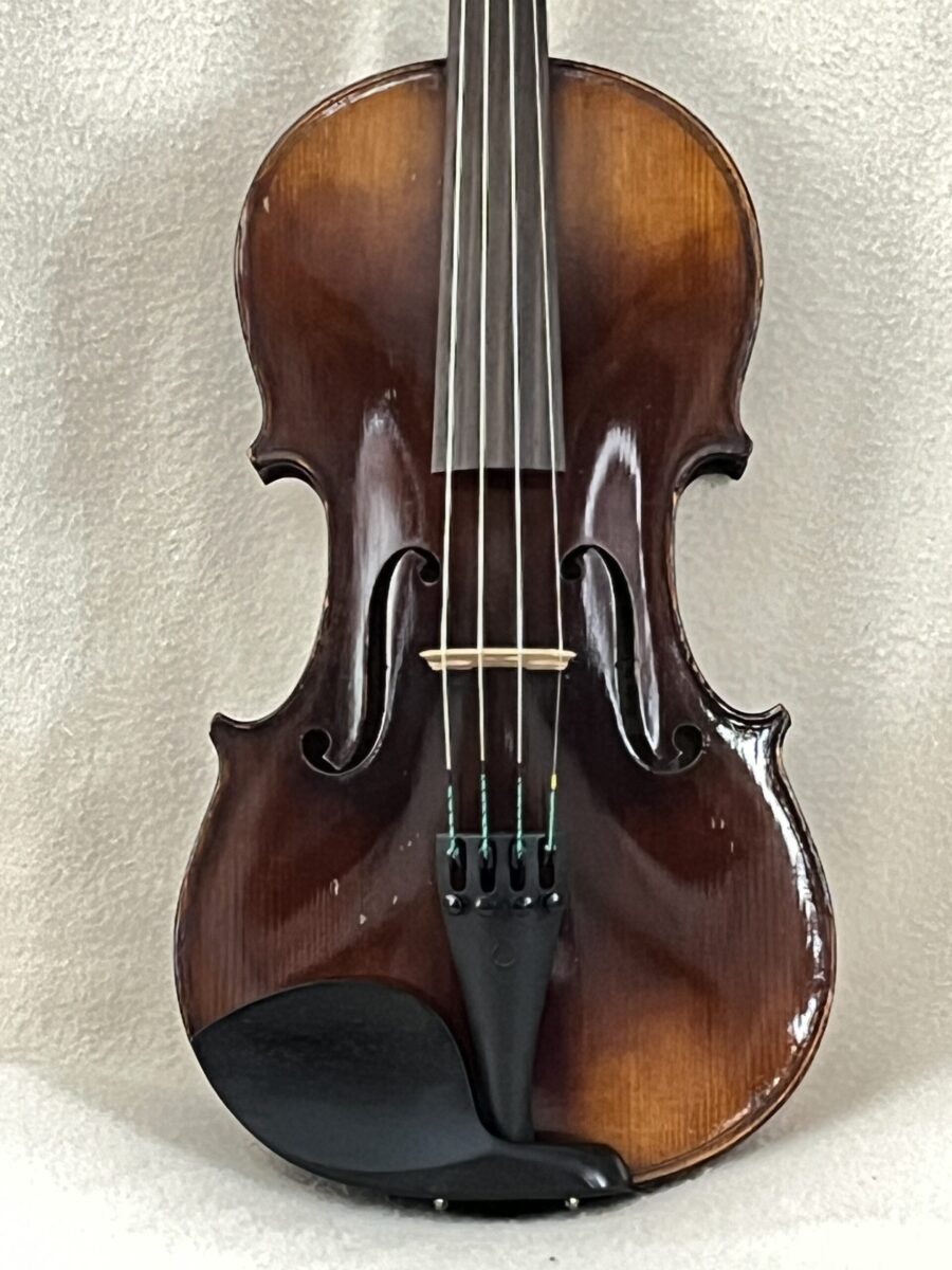 Violin s-4065 Baader, Front Close