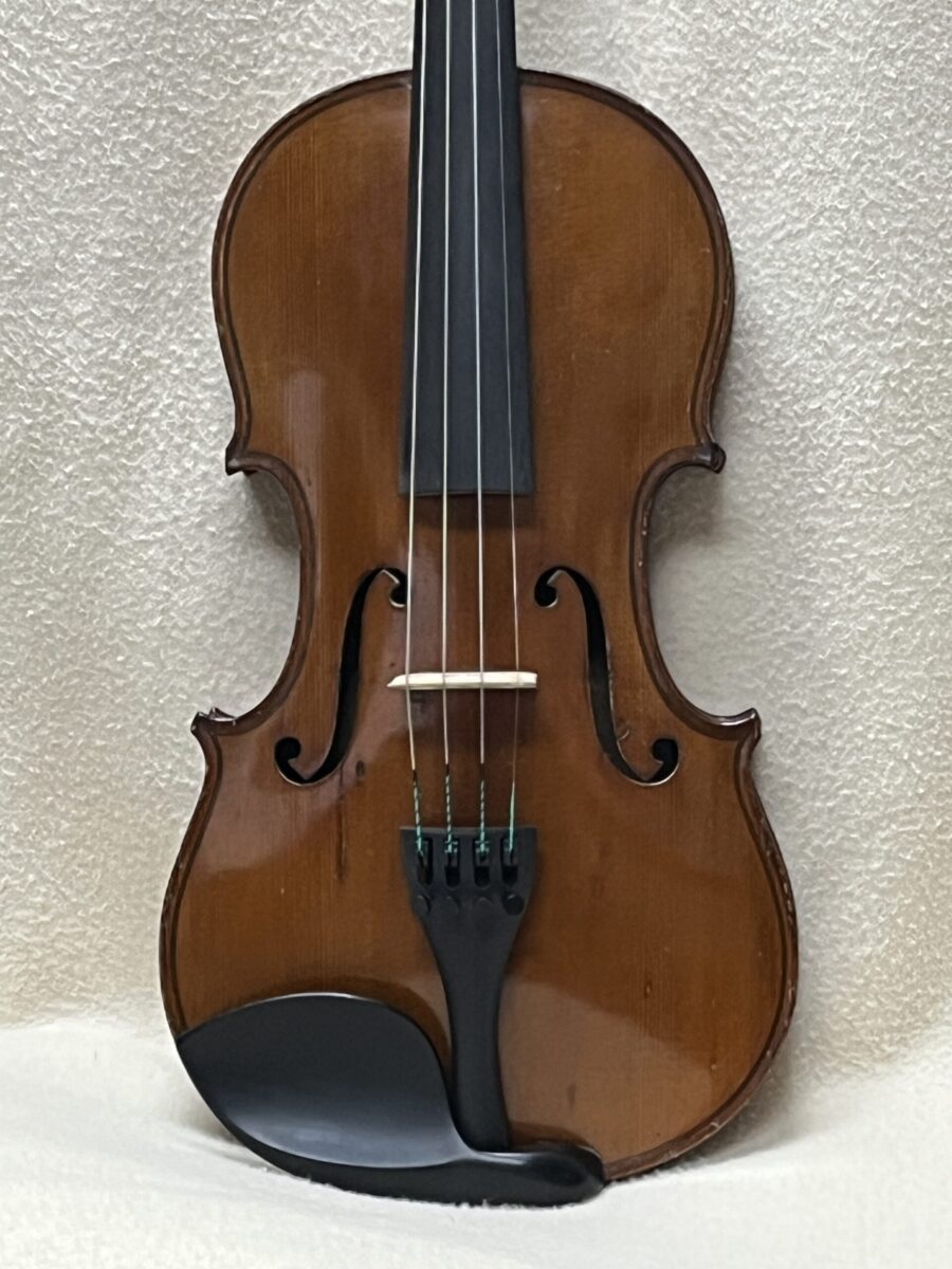 Violin s-4143 front