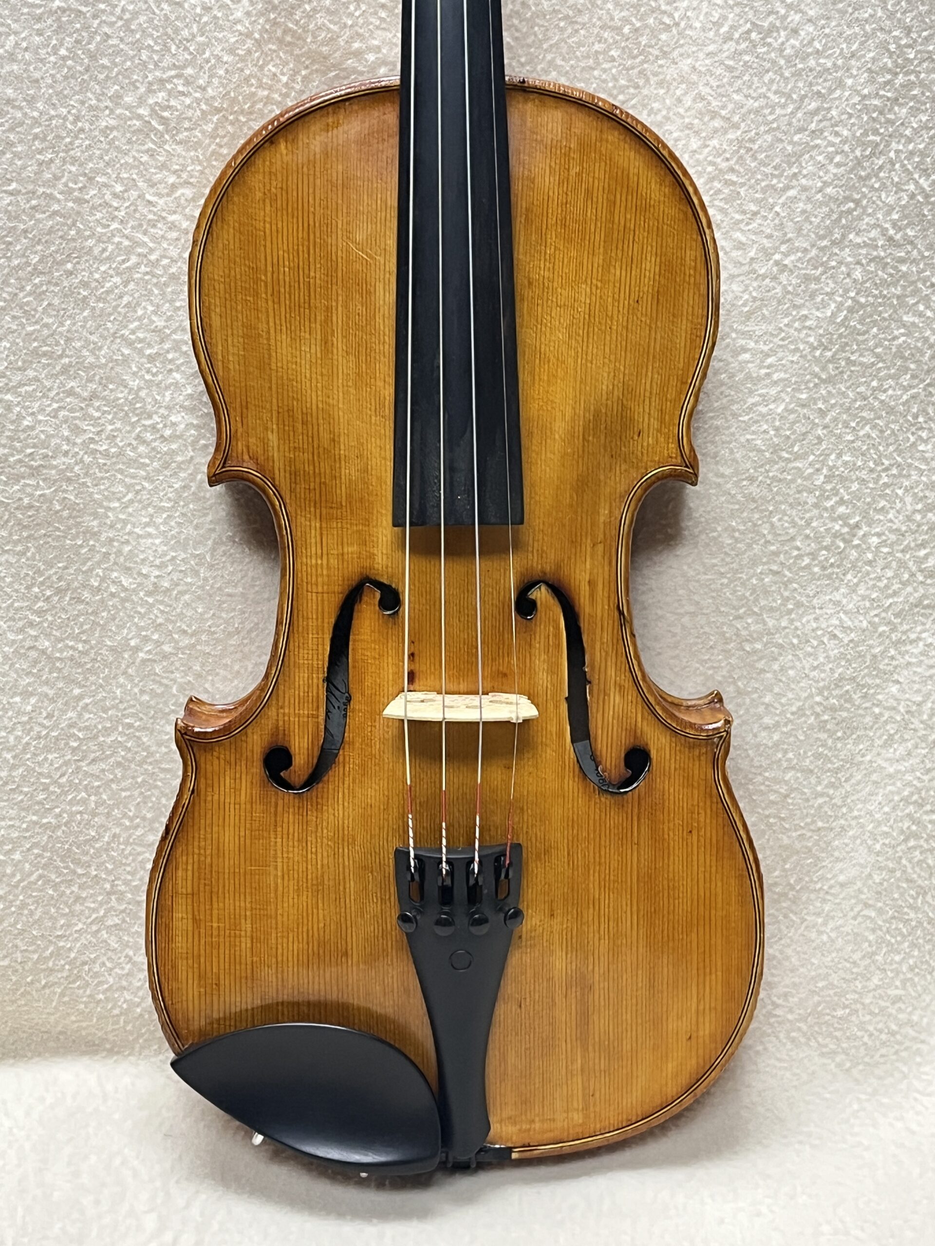 Violin s-4080