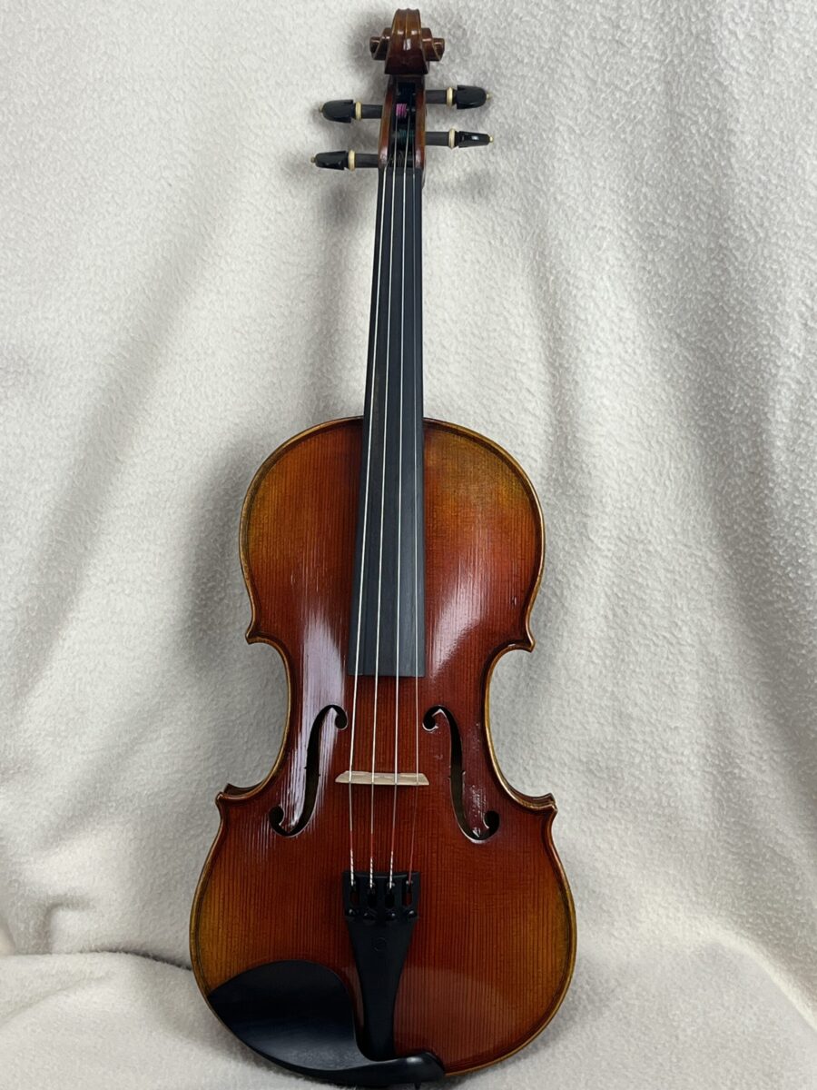 Violin s-4195 front