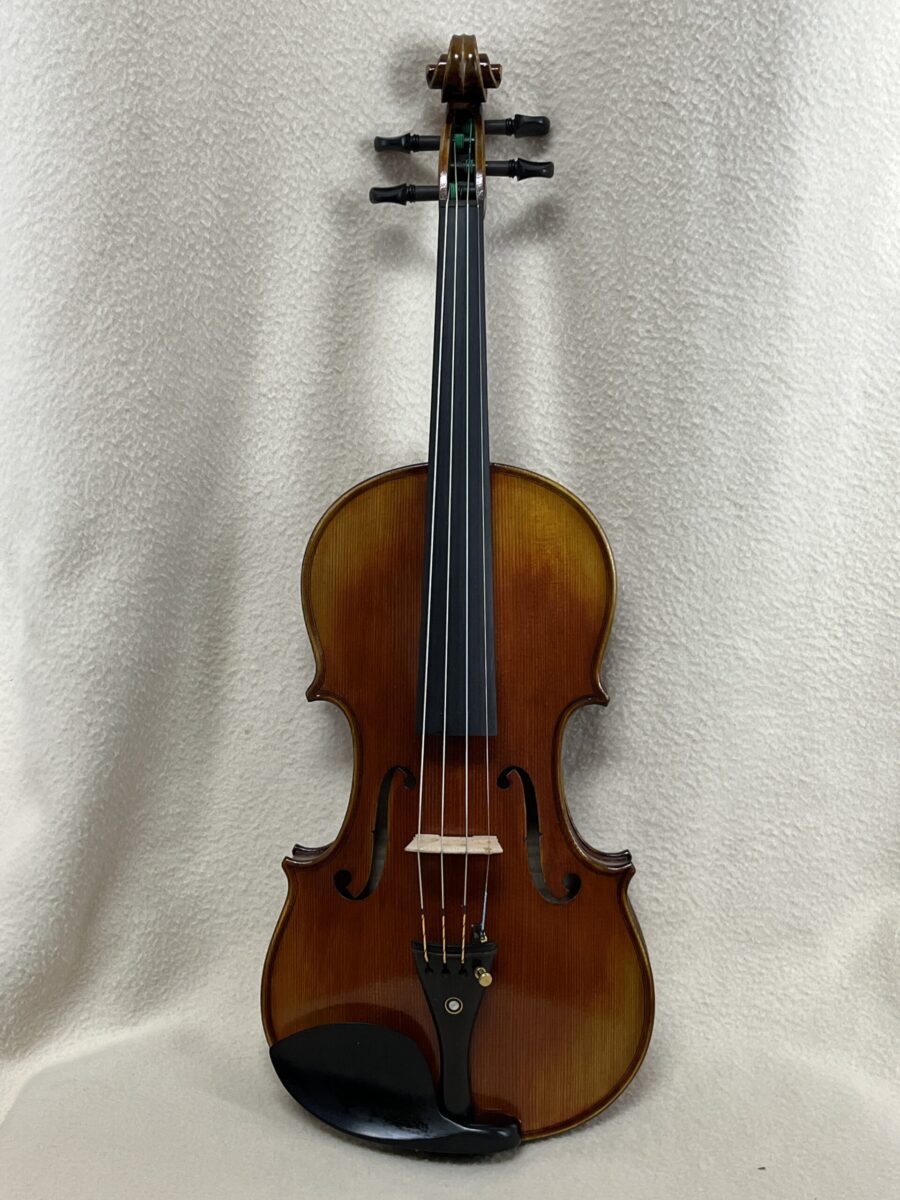 Violin s-4203 full front