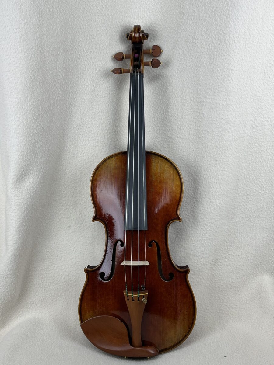 Violin s-4205 full front