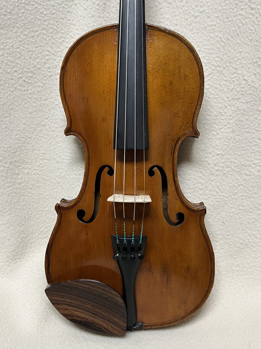 Violin s-4059 close front