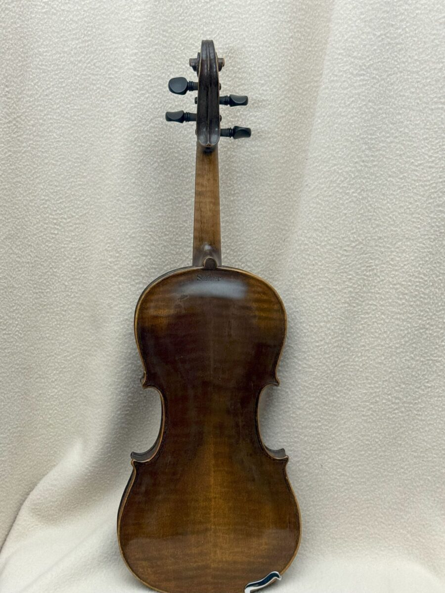 Violin C-0033 back